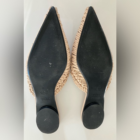 ZARA Rattan woven pointy slides - Picture 4 of 5